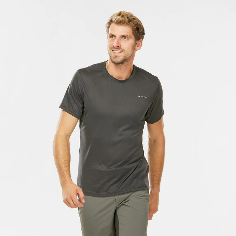 Camiseta De Montaña Y Trekking Manga Corta Hombre Quechua MH100 1 Camiseta De Montaña Y Trekking Manga Corta Hombre Quechua MH100