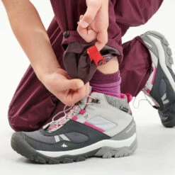 Quechua Sobrepantalón Impermeable De Montaña Y Trekking Niños 7-15 Años MH500 Violeta 9 Quechua Sobrepantalón Impermeable De Montaña Y Trekking Niños 7-15 Años MH500 Violeta -Quechua sobrepantalon impermeable de montaa y trekking nios 7 15 aos mh500 violeta 4